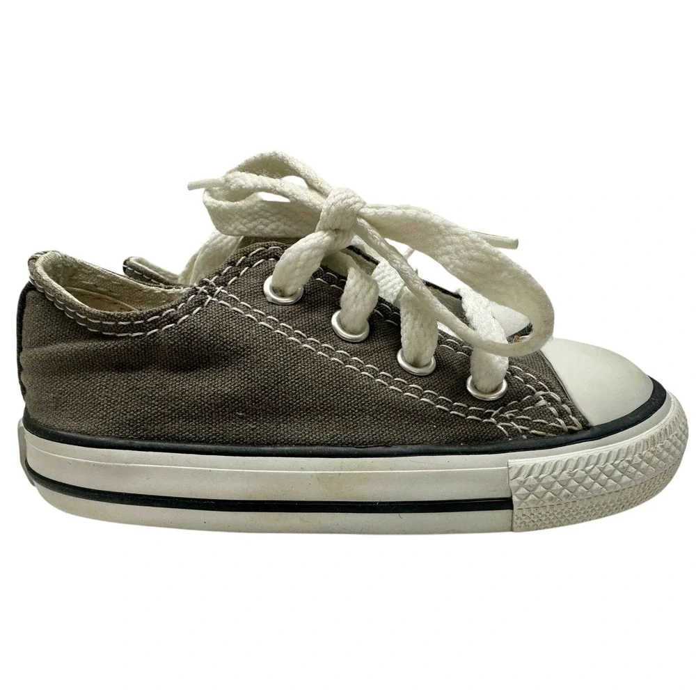 Converse Chuck‎ Taylor All Star Sneakers Infant US6 Gray Low Top 7J794